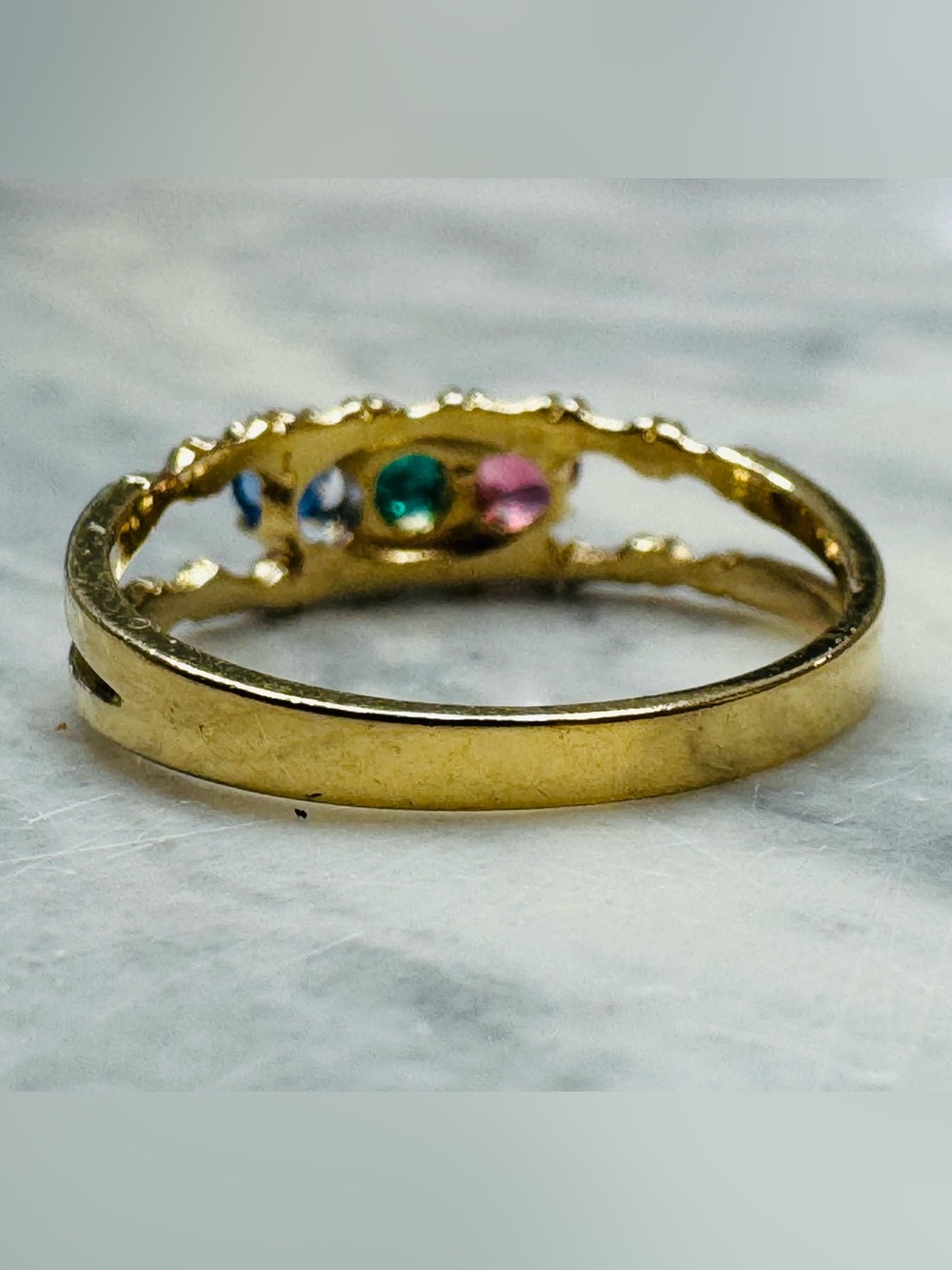 Vintage Gold Plated 3 Stone CZ Sample Ring Size 7 Birthstone - Picture 5 of 14